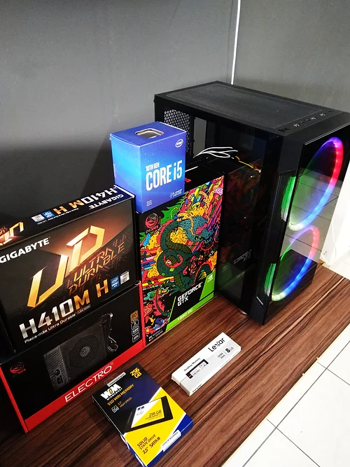 Pc Gamer i5 10400F / GTX 1660 6GB / 8GB 2666Mhz / SSD 240GB / 550W 80 Plus