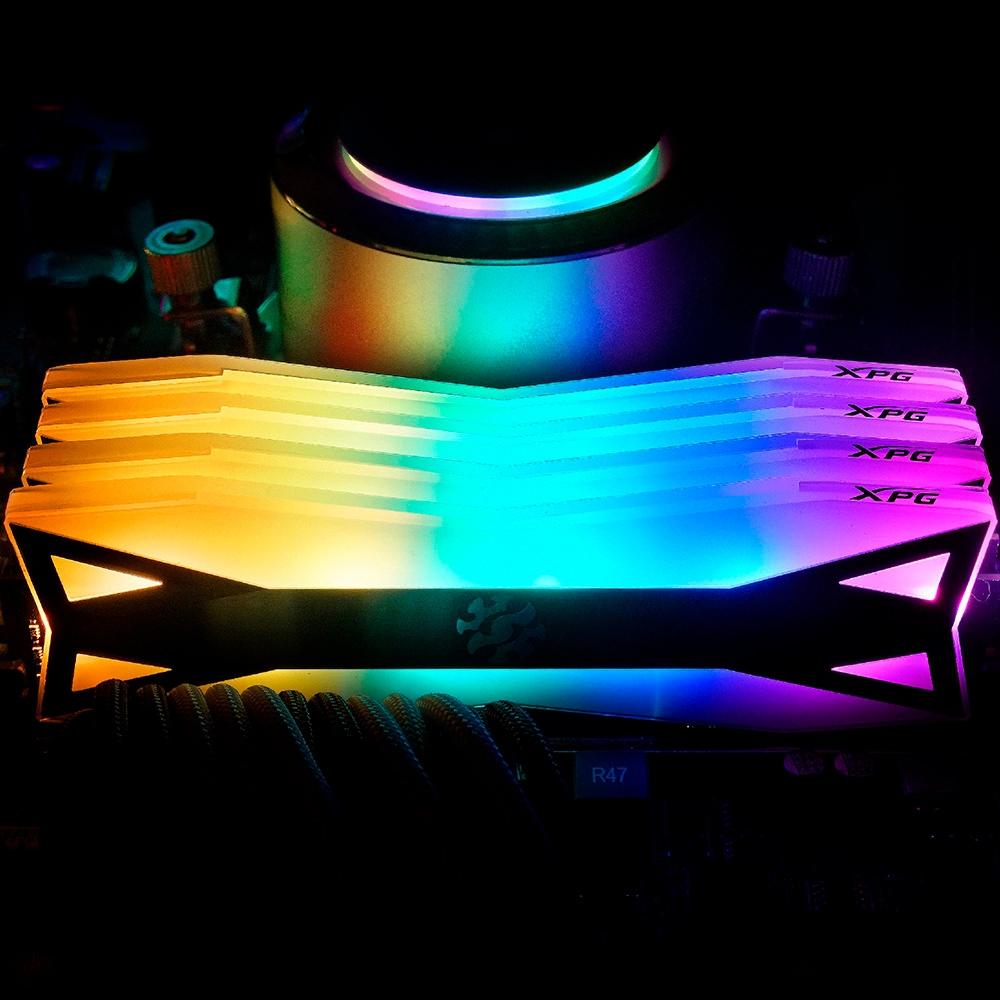 Memória XPG Gammix D60G, RGB, 8GB, 3200MHz, DDR4, CL16, Cinza - AX4U32008G16A-ST60